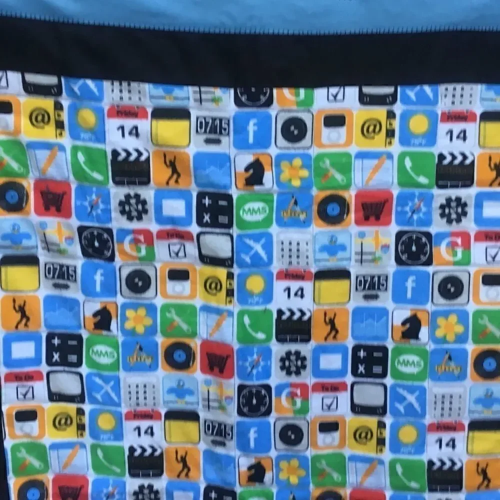 Quilt of the Week!  NWT. Hand Crafted App Quilt